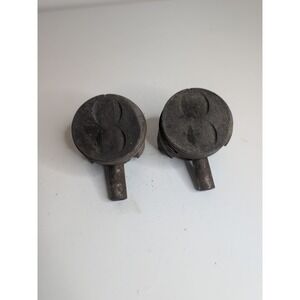 pair Of Vintage 3795704 327 Flat top Pistons